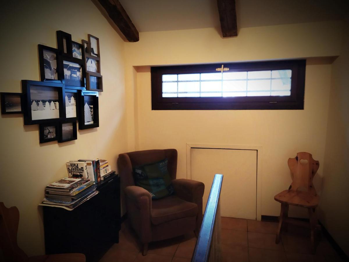 Ca Tron Apartment Next To Rialto Bridge Venesia Bagian luar foto
